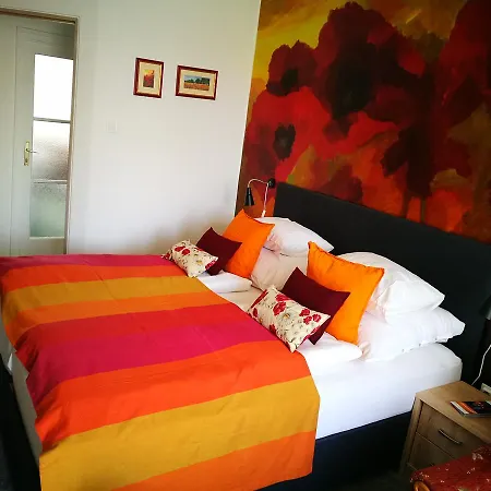 Apartment Poppies Apartman Erlau
