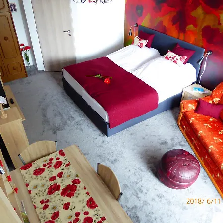 Poppies Apartman Erlau